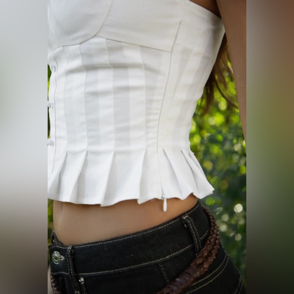 🆕🤍WHITW RUFFLE POPLIN TOP - Picture 2 of 4